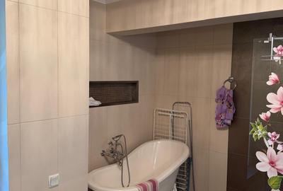 Apartament cu 3 camere semidecomandat, mobilat în Băneasa - 9