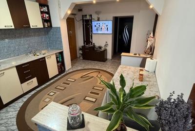 Apartament cu 3 camere decomandat, mobilat în 1 Mai