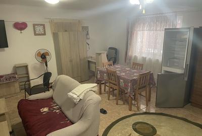 Garsonieră decomandată în Central - 7