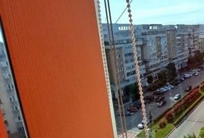 Apartament cu 4 camere decomandat în Micro 11 - 13
