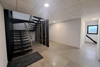 Spațiu industrial, de 885 mp, în Aeroport - 12