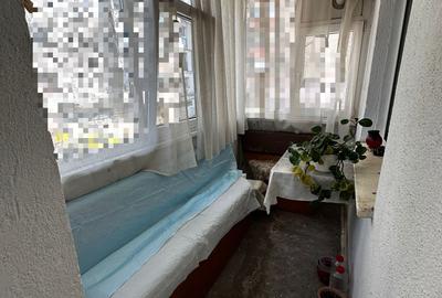 Apartament cu 4 camere decomandat în Cug - 4