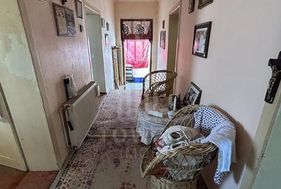Casă cu 3 camere cu Teren 20 Mp în Gușterița