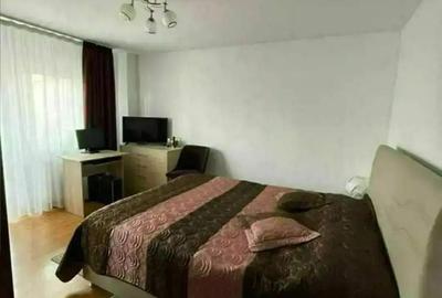 Apartament cu 3 camere decomandat în Ultracentral
