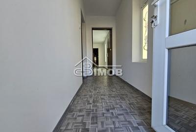 Casă cu 2 camere cu Canalizare în Central - 3