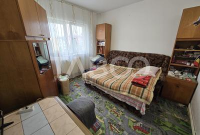 Apartament cu 2 camere decomandat, mobilat în Vasile Aaron