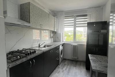 Apartament cu 3 camere decomandat în Central - 2