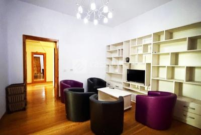 Apartament cu 3 camere decomandat, mobilat în Central - 1