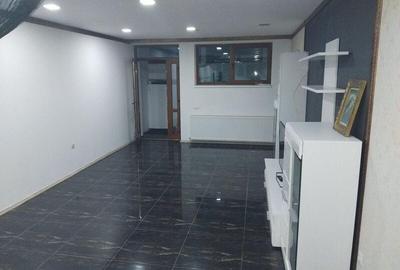 Apartament cu 2 camere semidecomandat în Sud-Vest - 2