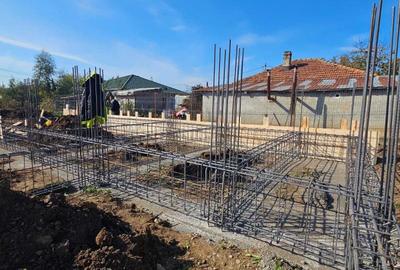 Casă cu 4 camere în Central - 3