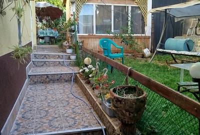Casă cu 4 camere cu Teren 1000 Mp în Central