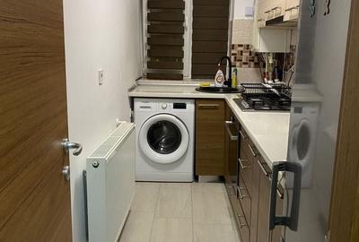 Garsonieră decomandată în Zahana