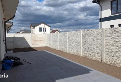 Casă cu 4 camere cu Teren 318 Mp în Central