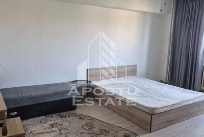 Garsonieră decomandată în Soarelui