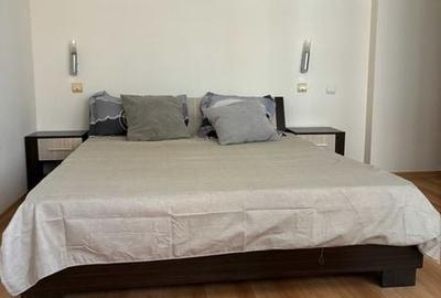 Apartament cu 2 camere decomandat în Văcăresti