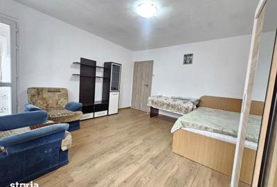 Garsonieră decomandată în Tei - 3