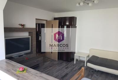 Apartament cu 2 camere semidecomandat în Micro I - 4