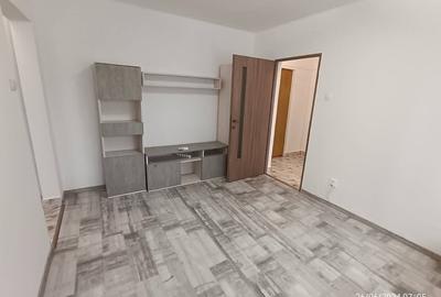 Apartament cu 3 camere semidecomandat în Dosu Bricii - 2