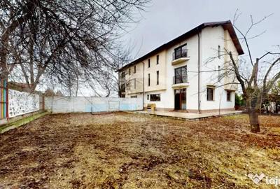 Casă cu 7 camere cu Teren 571 Mp în Central - 3