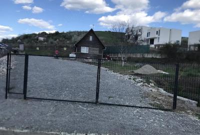 Teren de 872 mp, în Dezmir - 4