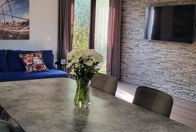 Casă cu 3 camere cu Teren 250 Mp în Central
