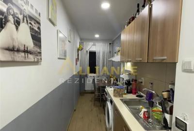Garsonieră decomandată, mobilată în Central