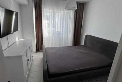 Apartament cu 3 camere decomandat în Central - 1