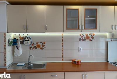 Apartament cu 2 camere decomandat în 1 Mai - 11