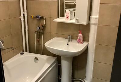 Apartament cu 2 camere decomandat în Central - 3