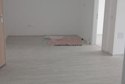 Apartament cu 3 camere în Central - 1