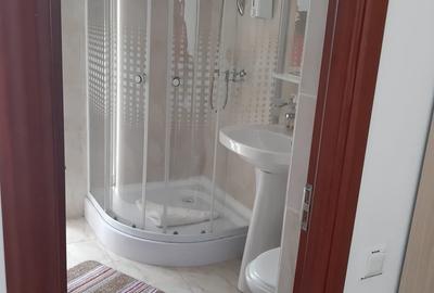 Casă individuală cu 16 camere cu Canalizare în Est - 12