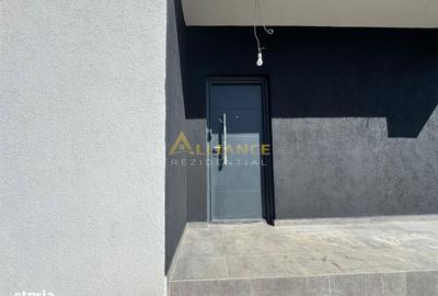 Casă cu 4 camere cu Teren 370 Mp în Berceni - 2