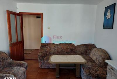 Apartament cu 2 camere decomandat în Vama - 3