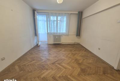 Apartament cu 2 camere semidecomandat în Ultracentral