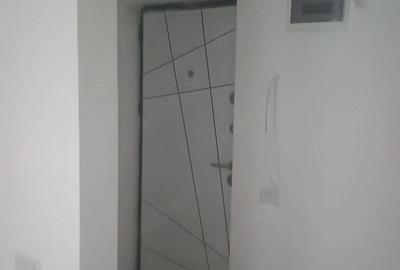 Garsonieră semidecomandată în Roșu