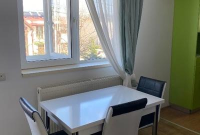 Apartament cu 3 camere decomandat, mobilat în Central - 8