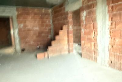 Casă individuală cu 6 camere cu Canalizare în Calea Urseni - 1