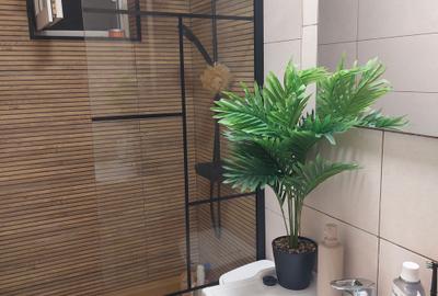 Apartament cu 3 camere semidecomandat în Central - 4