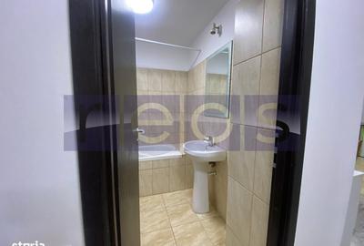 Apartament cu 2 camere decomandat în Sebastian