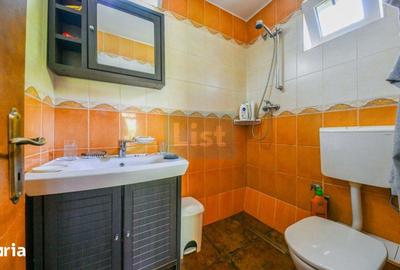 Apartament cu 3 camere în Andrei Mureșanu