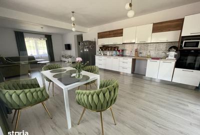 Casă cu 4 camere cu Teren 680 Mp în Pericei - 11