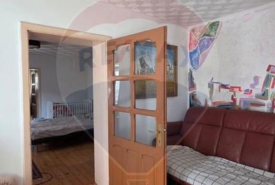 Casă cu 3 camere cu Teren 1750 Mp în Dârlos - 4