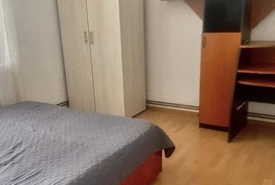 Apartament cu 2 camere decomandat în 1 Mai - 7