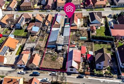 Casă cu 5 camere cu Teren 1358 Mp în Aradul Nou