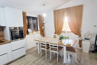 Casă cu 4 camere în Giroc