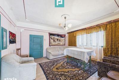 Casă cu 2 camere cu Teren 24270 Mp în Central - 2
