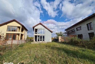 Casă cu 3 camere cu Teren 334 Mp în Sud - 3