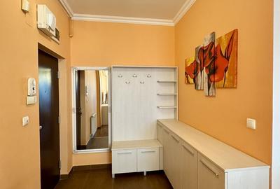 Apartament cu 3 camere decomandat în UTA