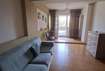 Apartament cu 2 camere decomandat, mobilat în Ultracentral