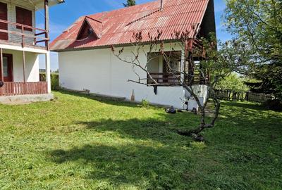 Casă individuală cu 3 camere cu Teren 738 Mp în Central - 1